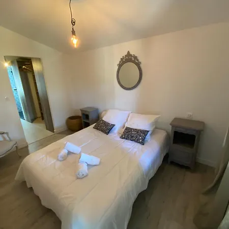Vakantiehuis La De La Du Mauret